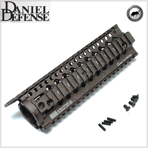 MADBULL Daniel Defense 9 inch Omega Rail (Dark Earth)